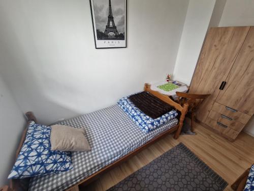 Tempat tidur dalam kamar di Kuća za odmor "Vila Marina"