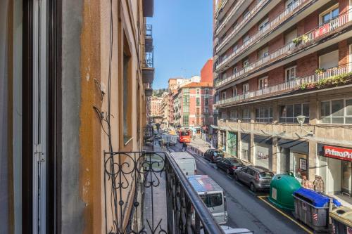 Apartamento junto al Guggenheim con parking gratuito