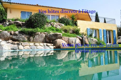 Fotografia z galérie ubytovania Gîte dans villa méditerranéenne v destinácii Porto-Vecchio