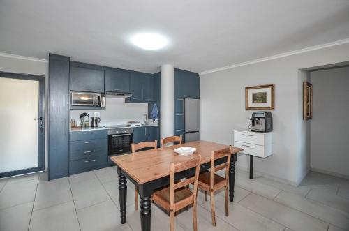 Η κουζίνα ή μικρή κουζίνα στο Orca House