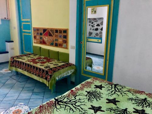 Gambar di galeri bagi Holiday Home Case Blu di Lipari