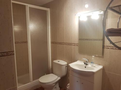 Koupelna v ubytování Apartamentos el Sauco