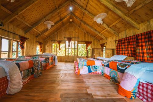 Banana Farm Eco Hostelにあるベッド