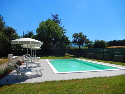 Amazing holiday home in Smyrra with private pool