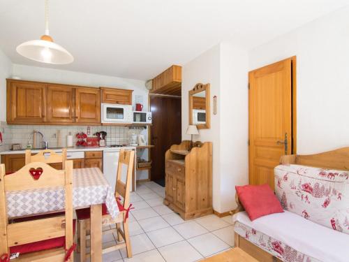 2 Pièces pour 4 Personnes Expo Sud-Est avec Terrasse - FR-1-263-80