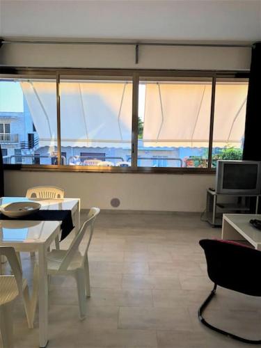 Φυσικό τοπίο κοντά σε αυτή η παραθεριστική κατοικία