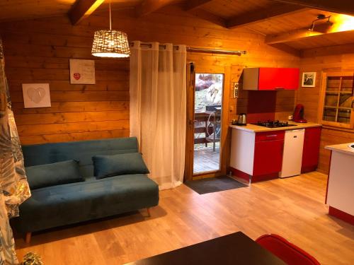 Dapur atau dapur kecil di Les Chalets De Lozzi