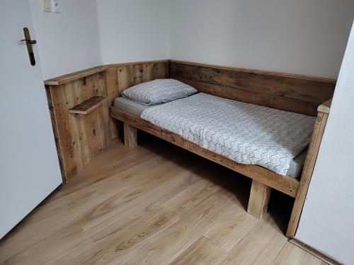 Katil atau katil-katil dalam bilik di Motel Šofér