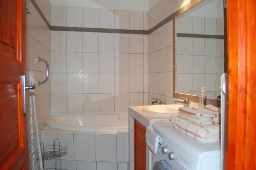 A bathroom at CasaLara-Cozy Nest Near Buda Castle