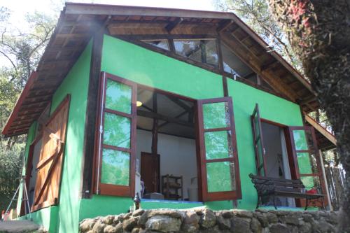 Chalé alpino Novidade na Booking.com Viagem Sustentável - Nível 2 Chalé Verde Riacho Gonçalves Menor preço em Chalé alpino Novidade na Booking.com Viagem Sustentável - Nível 2 Chalé Verde Riacho Gonçalves