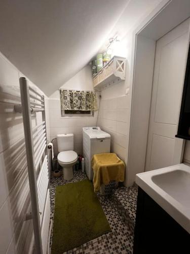 Gallery image of Chatka pod Martinskými Hoľami s klimatizáciou in Martin