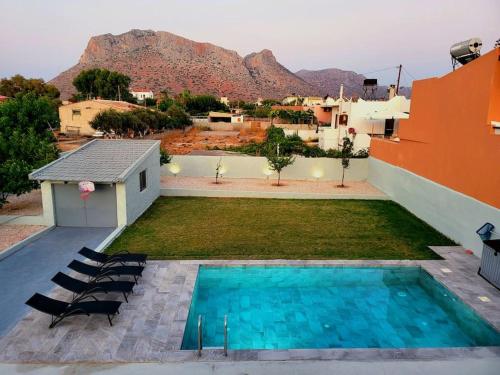 Villa Sakrakis seaview villa