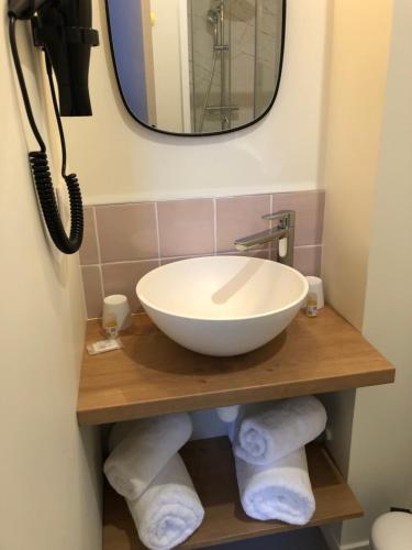 Un baño de Hôtel de la Glane