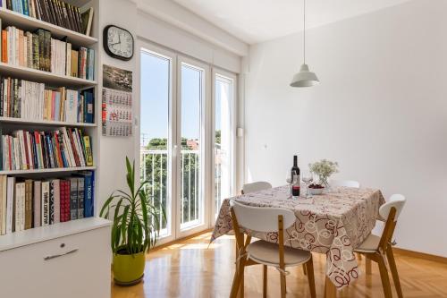 Canarino Apartment - 5 min walk to Old Town