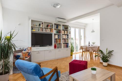 Canarino Apartment - 5 min walk to Old Town