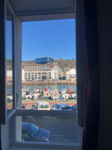 Captain YOO - Bénéc’ - App industriel sur le port