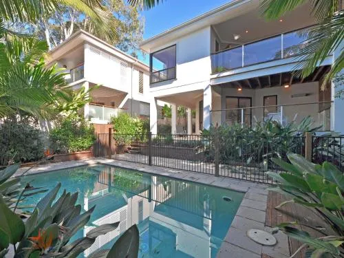 Moorindil Street picture