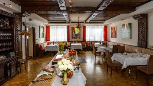Ресторант или друго място за хранене в Hotel Restaurant Auerhahn