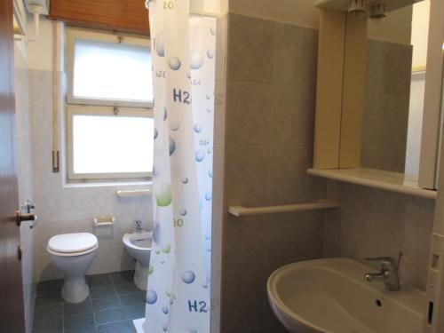 A bathroom at Modern flat at Grado Pineda - Beahost Rentals
