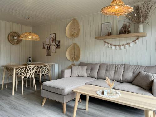 Posezení v ubytování Lieblingsplatz Parey - Ferienhaus am See