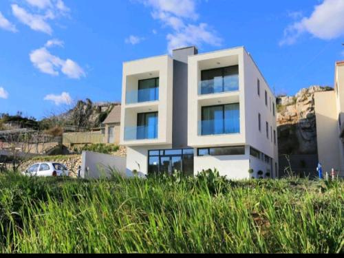 Apartments Salona