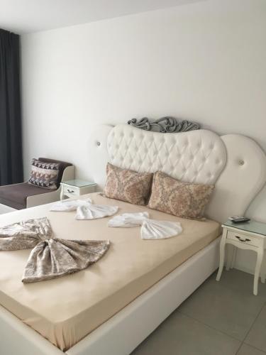 Легло или легла в стая в Луксозни апартаменти под наем в комплекс Грийн Лайф Созопол