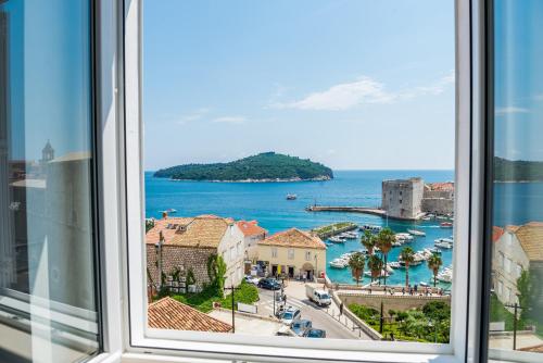 Best Location Apartments - Brizo Apartments