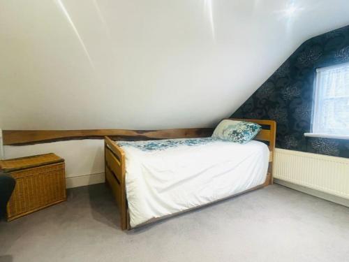 Posteľ alebo postele v izbe v ubytovaní 3bedroom beautiful cottage