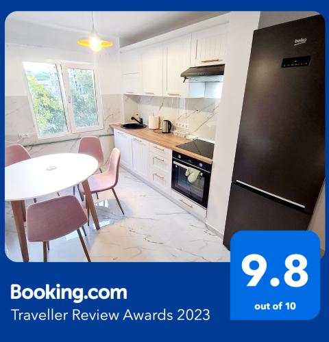 Η κουζίνα ή μικρή κουζίνα στο Eden Apartment