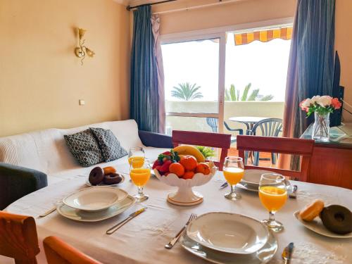 BENALBEACH Apartamento 1Hab con Vistas al mar Ref536