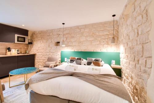 Cozy apartement heart of Montmartre & historic Paris