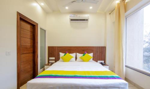 Katil atau katil-katil dalam bilik di Itsy Hotels GM Residency