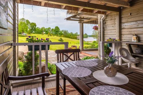 Balcó o terrassa a Vila Terra Resort