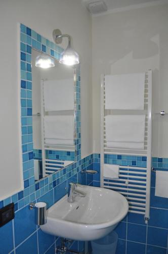 Ένα μπάνιο στο Residence Tre Palme