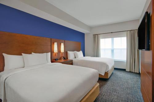 Residence Inn by Marriott Orlando at FLAMINGO CROSSINGS Town Center Image