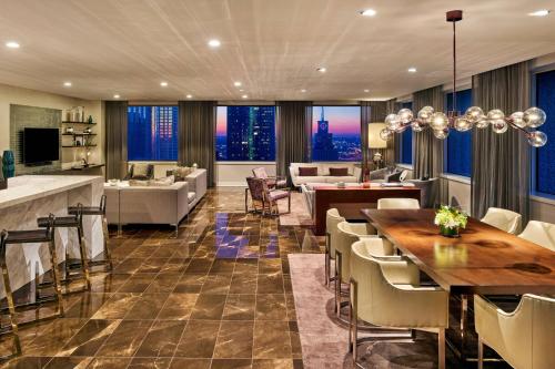 The Westin Dallas Downtown Image