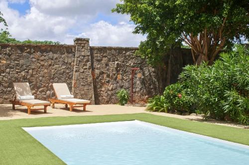 Der Swimmingpool an oder in der Nähe von The Westin Turtle Bay Resort & Spa, Mauritius