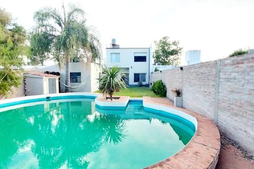 Oasis del Sol