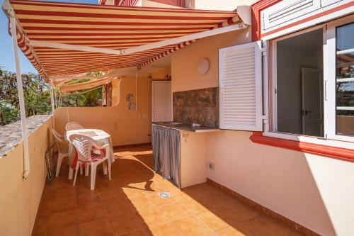 Balkón nebo terasa v ubytování GO2TENERIFE Apart'Babalu Terrace, Pool & Parking