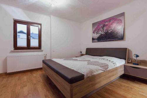 Una cama o camas en una habitación de Benjamins Refugium