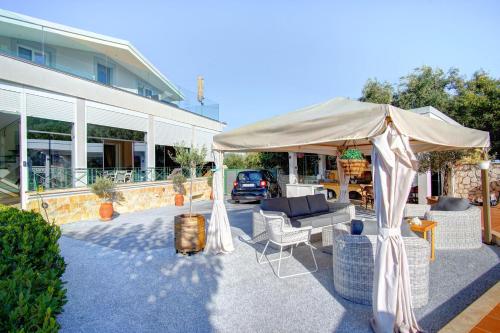 Gallery image of The Love Villa in Kassiopi