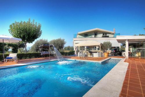 Gallery image of The Love Villa in Kassiopi