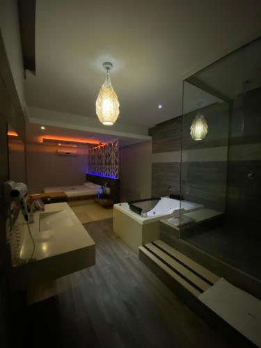 Een bed of bedden in een kamer bij Rodotel Vênus Prime