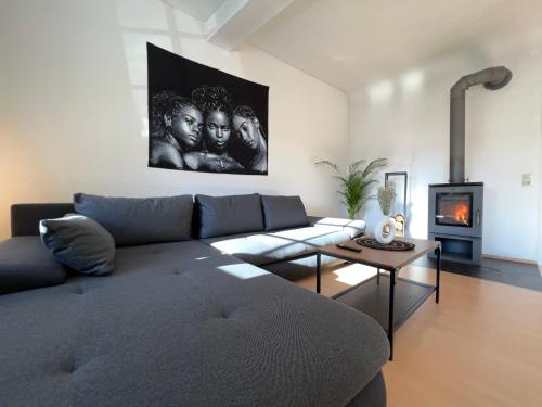 Foto Romantisches Kamin-Apartment by Rabe - Gartenabteil, Smart-TV, Netflix