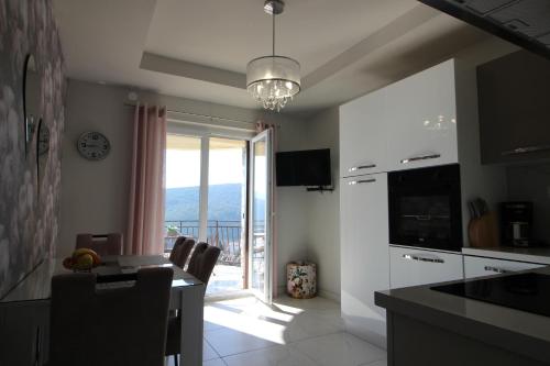 Apartments with parking space Rabac, Labin - 7441