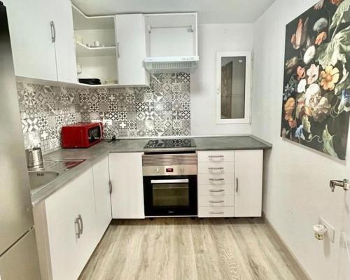 2 Bedrooms Flat 50 mts away from Las Canteras beach