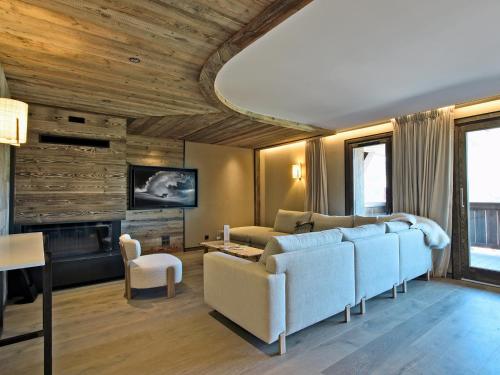 Appartement skis aux pieds, cheminée, conciergerie 5* - FR-1-613-37