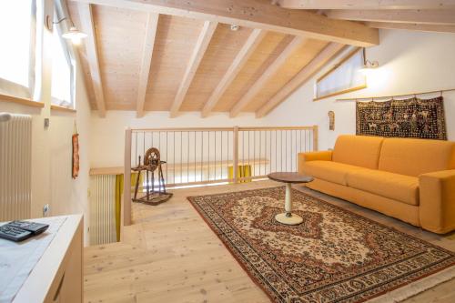 Posezení v ubytování Castelir Suite Hotel