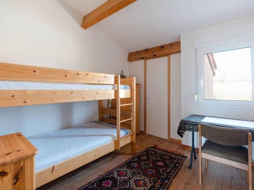 Posteľ alebo postele v izbe v ubytovaní Villa spacieuse à Gruissan, 4 chambres, jardin privé, clim, proche plage, idéal familles/amis - FR-1-409A-18