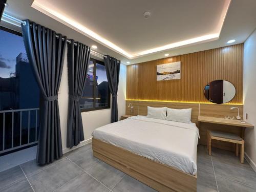 Giường trong phòng chung tại Ngọc Anh Hotel